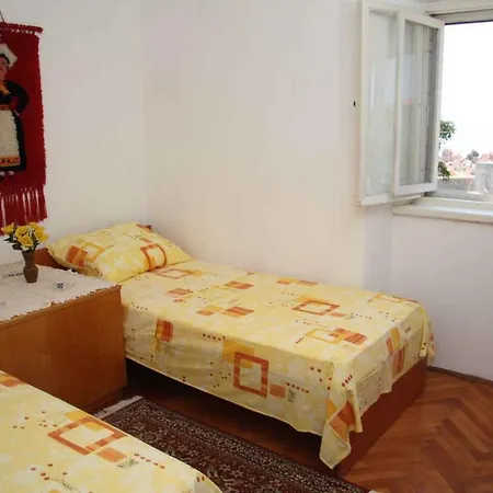 In 6266 Apartment *